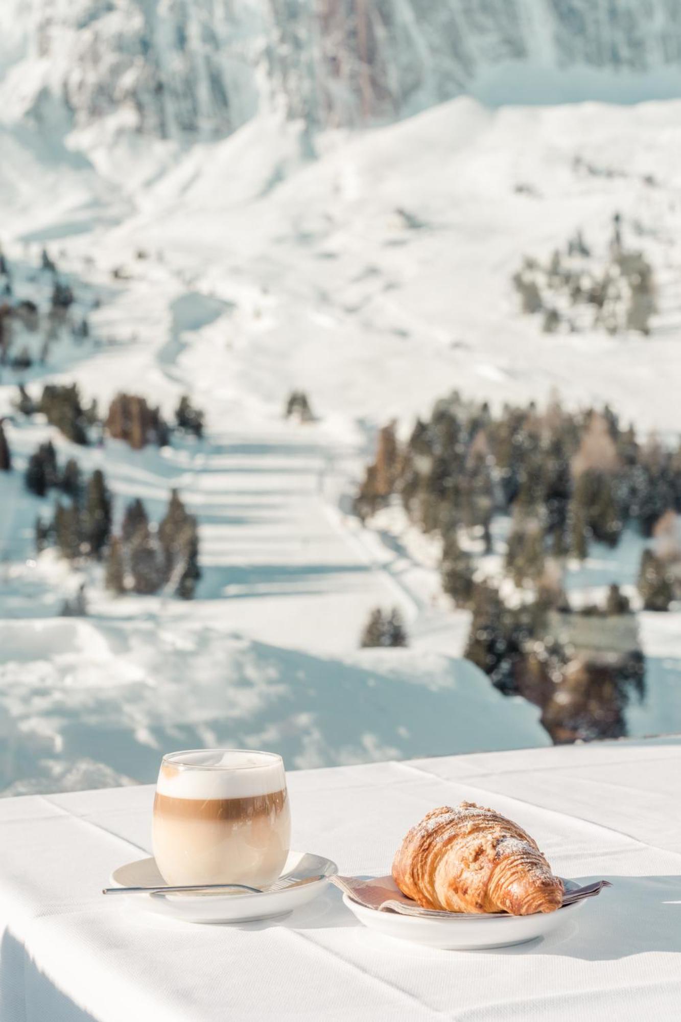 Hotel Piz Seteur Selva di Val Gardena Exteriör bild